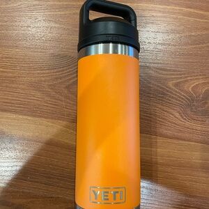 YETI Silver Stainless Steel Base